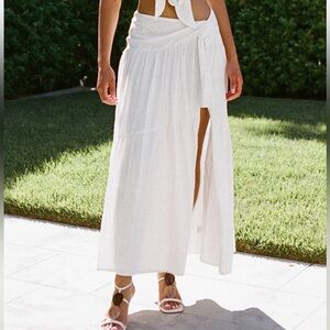NWT - Sabo Skirt Pearla white maxi Skirt large NEW